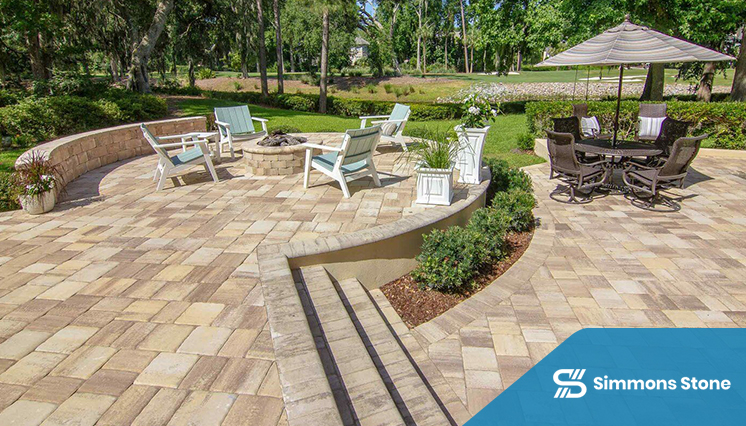 Backyard patio paving with nice design and layout